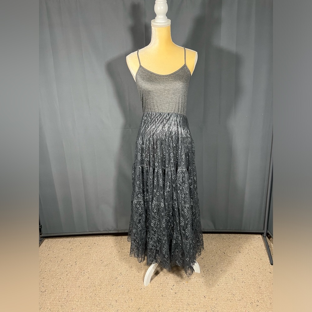 O2 COLLECTION MELODY GRAY FULL LENGTH FLORAL LACE TUTU MAXI SLIP DRESS SZ SMALL